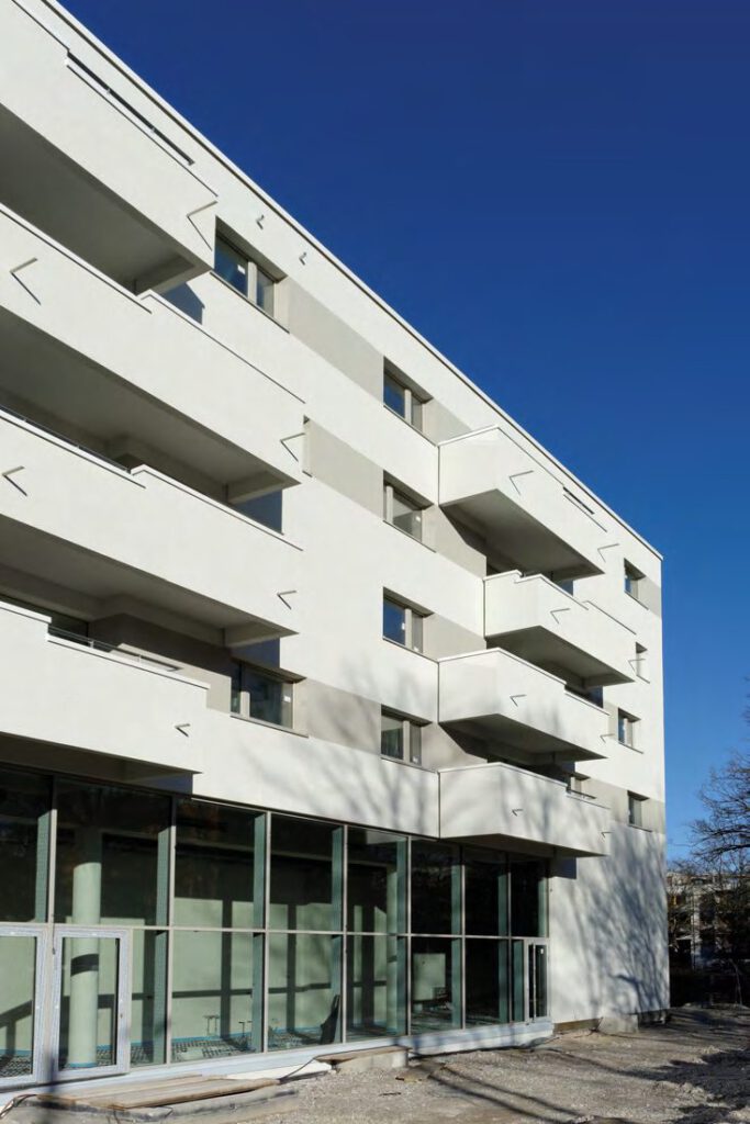 Ackermannbogen München – Erdgeschosszone mit Ladenflächen