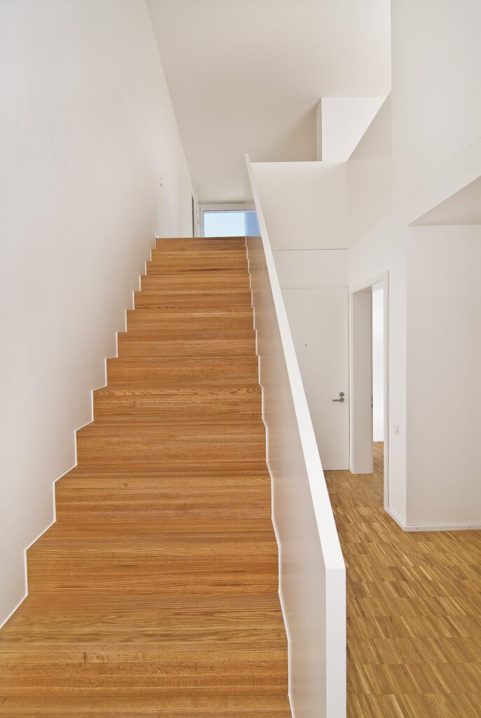An der Donau Ingolstadt – Treppe zur Galerie