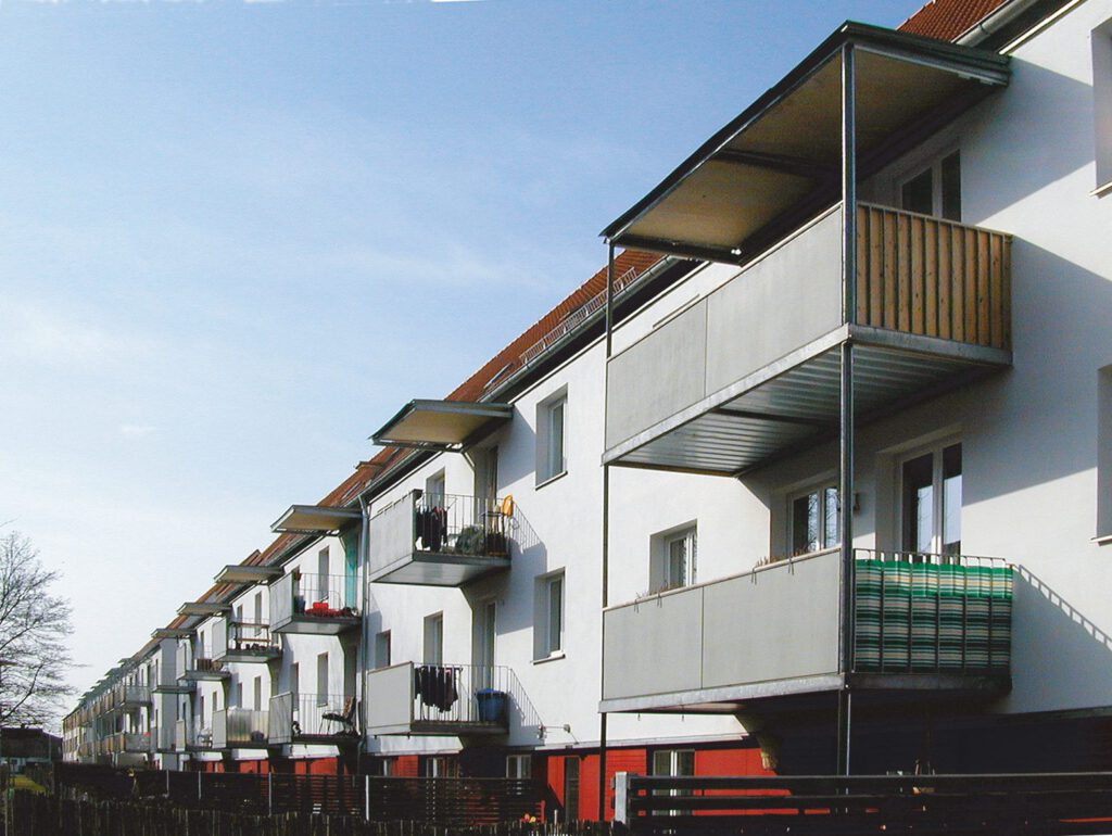 Sozialwohnungen Taubentalweg – Balkonfassade nach Süden